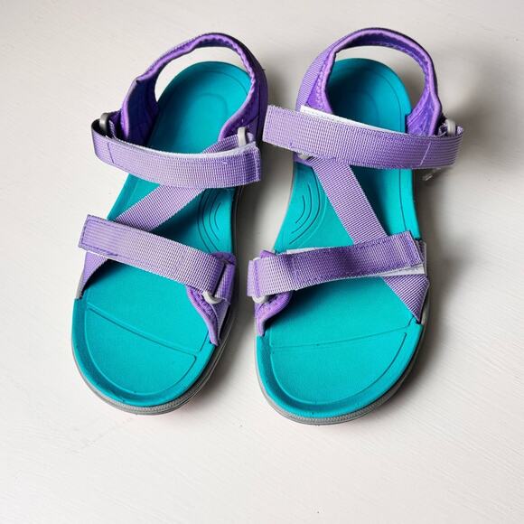 Northside Girls Durable Outdoors Adjustable Secure Strap Sandals Sz 5 NWOT - Picture 1 of 12